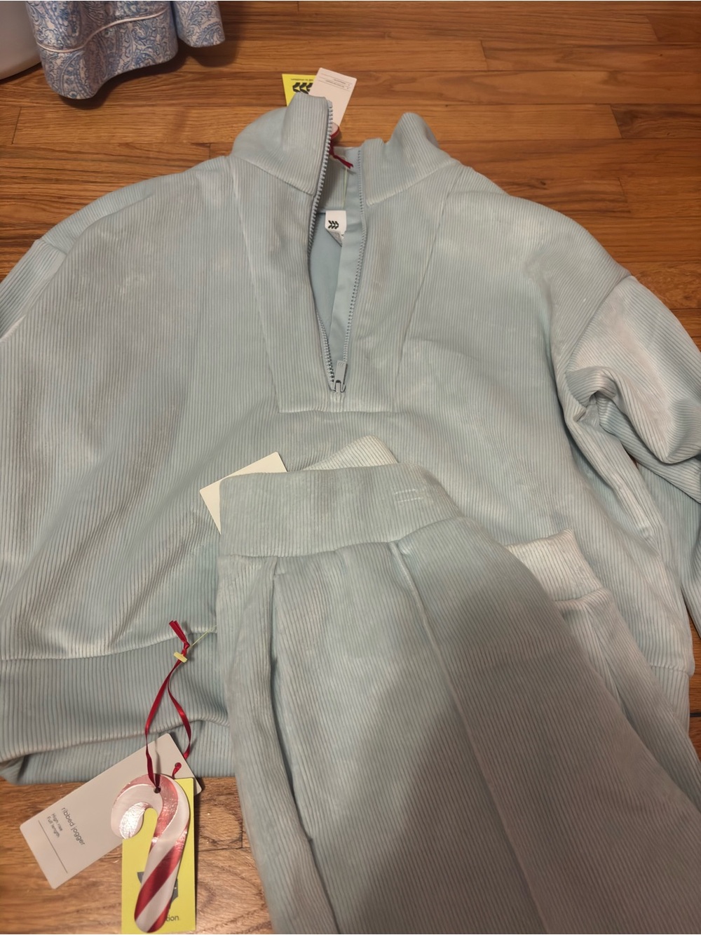 All in Motion Light Aqua Blue Tracksuit Set NWT SIZE S TOP, SIZE XS BOTTOMS - Picture 2 of 9